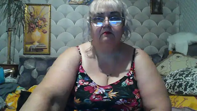 Snapshot of MarinaFarina53 chatting on 07-01-26, 06:19 MarinaFarina53 online show from 07-01-26, 06:19