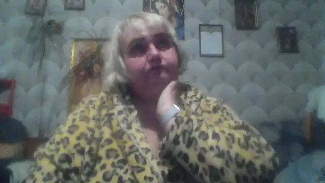 Snapshot of MarinaFarina53 chatting on 05-18-26, 07:29 MarinaFarina53 online show from 05-18-26, 07:29