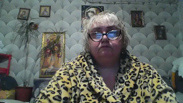Snapshot of MarinaFarina53 chatting on 05-19-26, 04:58 MarinaFarina53 online show from 05-19-26, 04:58