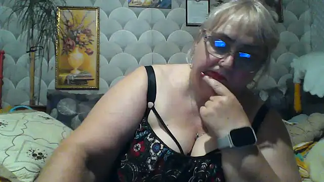 Snapshot of MarinaFarina53 chatting on 07-03-26, 06:25 MarinaFarina53 online show from 07-03-26, 06:25