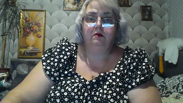 Snapshot of MarinaFarina53 chatting on 07-07-26, 07:28 MarinaFarina53 online show from 07-07-26, 07:28