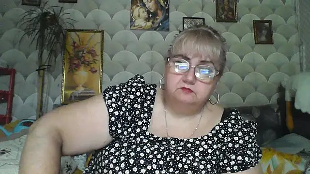 Snapshot of MarinaFarina53 chatting on 07-04-26, 06:31 MarinaFarina53 online show from 07-04-26, 06:31