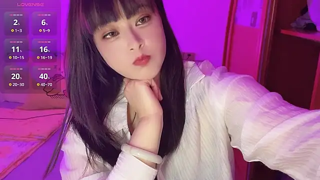 Snapshot of Xiaoting13 chatting on 06-15-26, 08:03 Xiaoting13 online show from 06-15-26, 08:03