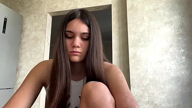 Snapshot of MaryRaven chatting on 06-20-26, 11:15 MaryRaven online show from 06-20-26, 11:15