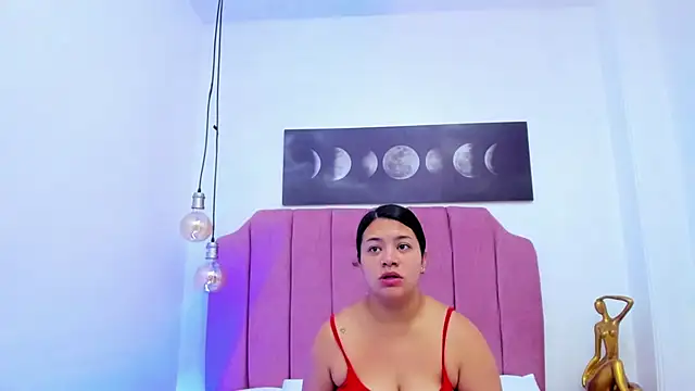 SofiaMartiinez online show from 05-26-26, 11:08