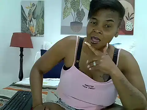 Snapshot of BlackBeautyJuXx chatting on 06-16-26, 09:09 BlackBeautyJuXx online show from 06-16-26, 09:09