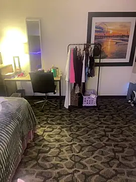 blonDDbombsheLL99 online show from 05-28-26, 12:07