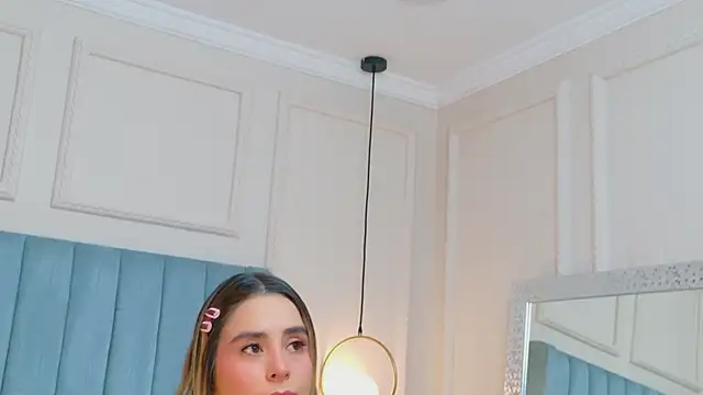 Serena-Virelli online show from 05-14-26, 09:39