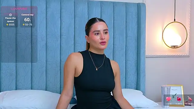 Serena-Virelli online show from 06-10-26, 10:16