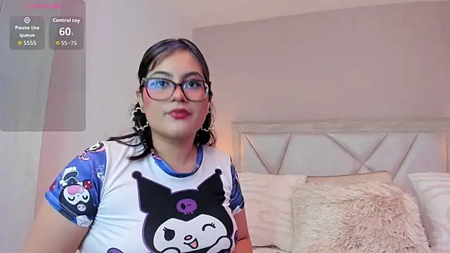 EvaSterling online show from 05-25-26, 04:12
