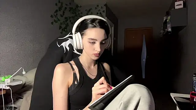 Snapshot of NightFoxxx chatting on 05-25-26, 10:14 NightFoxxx online show from 05-25-26, 10:14