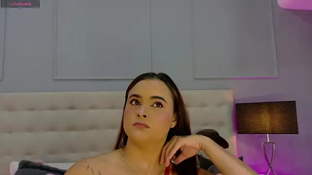 DulceeGarcia online show from 06-17-26, 04:34