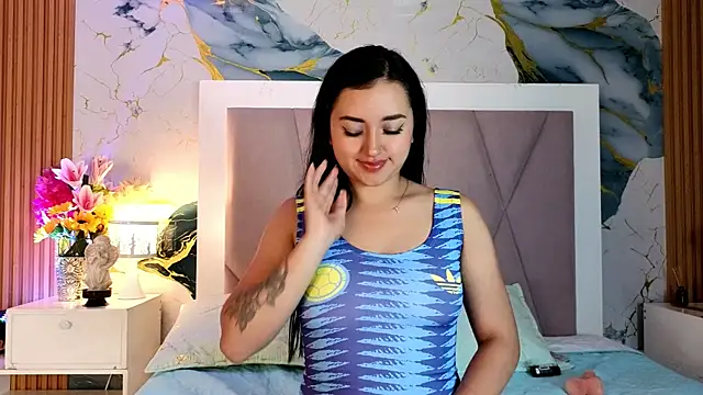 Snapshot of MiiaRousse_ chatting on 06-24-26, 11:02 MiiaRousse online show from 06-24-26, 11:02