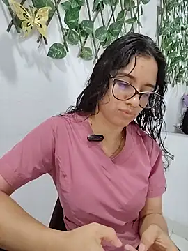 alanahot94 online show from 06-16-26, 03:45