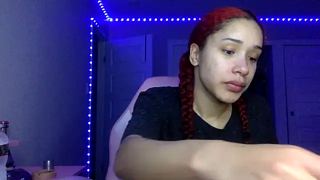 Snapshot of Jenna_Beck chatting on 05-20-26, 02:30 Jenna Beck online show from 05-20-26, 02:30