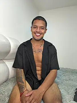 Snapshot of ElianVega chatting on 05-29-26, 05:13 ElianVega online show from 05-29-26, 05:13