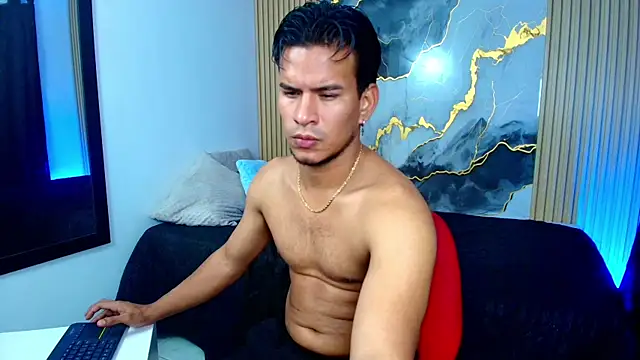 JacobWolf   online show from 06-11-26, 12:32