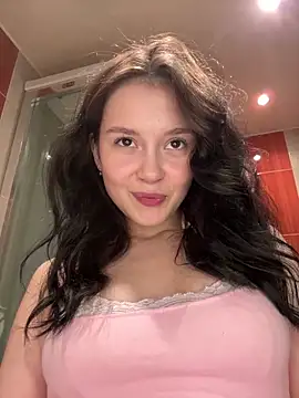 EvaHearts online show from 05-17-26, 11:27