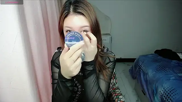 Snapshot of suncute chatting on 06-03-26, 03:07 suncute online show from 06-03-26, 03:07