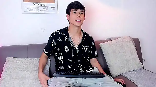 jacob colliins online show from 05-08-26, 02:59