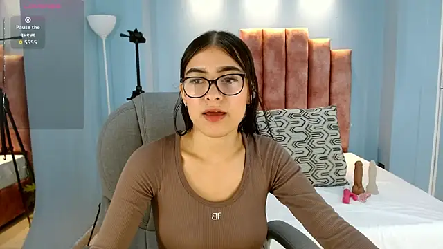 drilau 18 online show from 05-21-26, 04:43