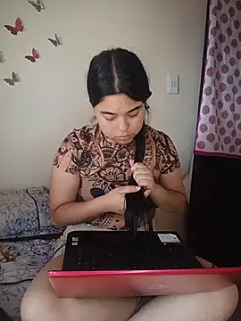 MiiaHott W online show from 06-12-26, 02:15