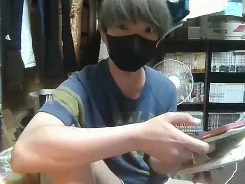 Snapshot of kazupan22 chatting on 05-26-26, 02:26 kazupan22 online show from 05-26-26, 02:26