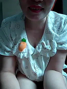 Snapshot of -Trici- chatting on 07-07-26, 03:20 -Trici- online show from 07-07-26, 03:20
