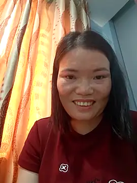 Snapshot of -Trici- chatting on 05-20-26, 07:16 -Trici- online show from 05-20-26, 07:16