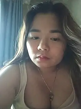 Snapshot of Olinaa999 chatting on 05-31-26, 08:42 Olinaa999 online show from 05-31-26, 08:42
