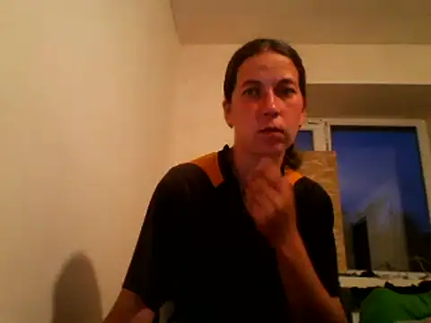 Snapshot of DanicaFey chatting on 06-06-26, 06:24 DanicaFey online show from 06-06-26, 06:24