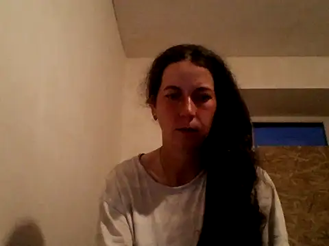 Snapshot of DanicaFey chatting on 05-12-26, 05:41 DanicaFey online show from 05-12-26, 05:41