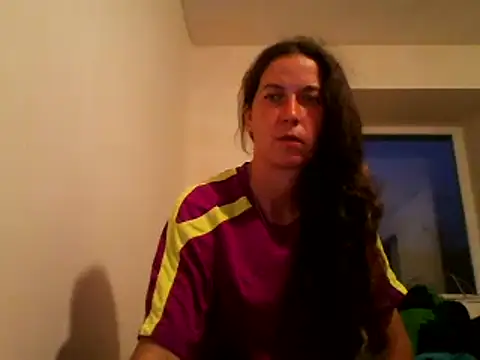Snapshot of DanicaFey chatting on 05-27-26, 06:15 DanicaFey online show from 05-27-26, 06:15