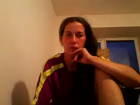 Snapshot of DanicaFey chatting on 06-03-26, 06:23 DanicaFey online show from 06-03-26, 06:23