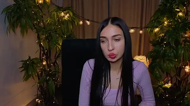 LoisRay online show from 05-10-26, 11:58