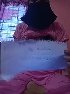 Snapshot of Nilpori2 chatting on 06-08-26, 01:11 Nilpori2 online show from 06-08-26, 01:11