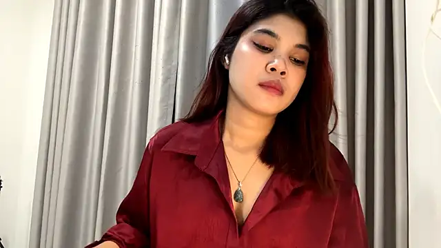 Snapshot of BellaVonarx chatting on 05-11-26, 01:56 BellaVonarx online show from 05-11-26, 01:56