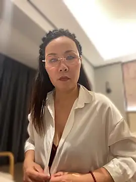 xiaoyun-10 online show from 06-04-26, 02:55