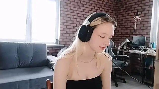 BuffyFranch online show from 05-09-26, 10:51