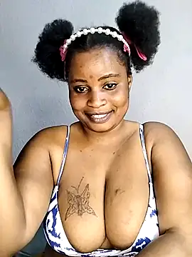 JuicyHoney 01 online show from 06-15-26, 07:57