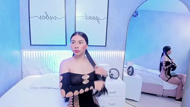 Snapshot of Ashley_lee4u chatting on 05-16-26, 01:15 Ashley lee4u online show from 05-16-26, 01:15