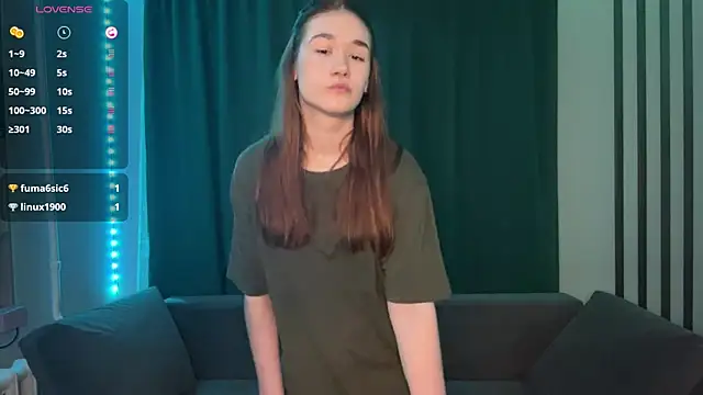 MargieZorens online show from 07-12-26, 05:03
