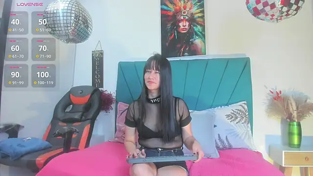 Ainhoa wish online show from 05-15-26, 01:09