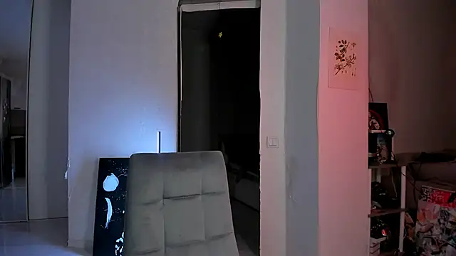 Snapshot of Jane_Bright chatting on 10-04-25, 07:59 Jane Bright online show from 10-04-25, 07:59