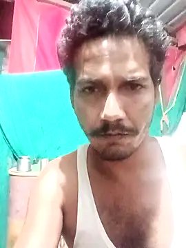 Snapshot of KingNaheed02 chatting on 05-09-26, 05:05 KingNaheed02 online show from 05-09-26, 05:05