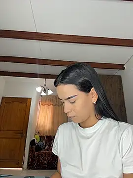 Snapshot of Melissa_Rendon chatting on 06-02-26, 03:56 Melissa Rendon online show from 06-02-26, 03:56