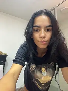 Snapshot of Melissa_Rendon chatting on 06-12-26, 06:16 Melissa Rendon online show from 06-12-26, 06:16