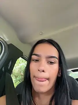 Snapshot of Melissa_Rendon chatting on 06-22-26, 04:04 Melissa Rendon online show from 06-22-26, 04:04