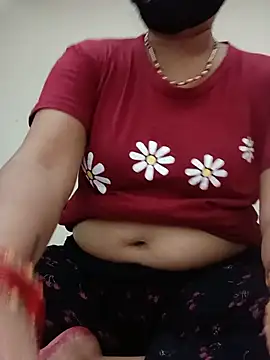 Snapshot of babi8877 chatting on 05-30-26, 05:40 babi8877 online show from 05-30-26, 05:40