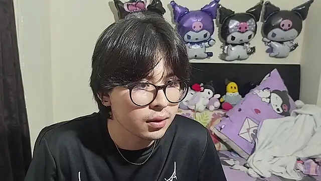 Snapshot of kuromi_boy chatting on 05-29-26, 11:11 kuromi boy online show from 05-29-26, 11:11